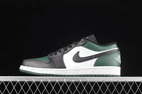 All categories Air Jordan Jordan series basketball shoes Air Jordan 1 Low G version pure original Air Jordan 1 Low AJ1 Joe 1 black and white green low-top cultural basketball shoes 553558-371
